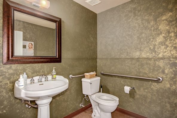 East Valley Medical Office Condo | For Lease: 604 W Warner Rd Bldg B, Chandler, AZ 85225